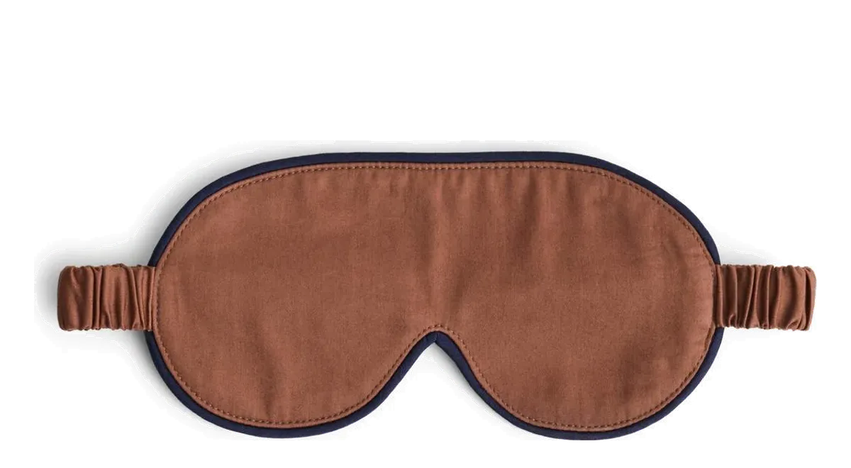 Outline sovemaske Milk Chocolate fra Bahne, brun