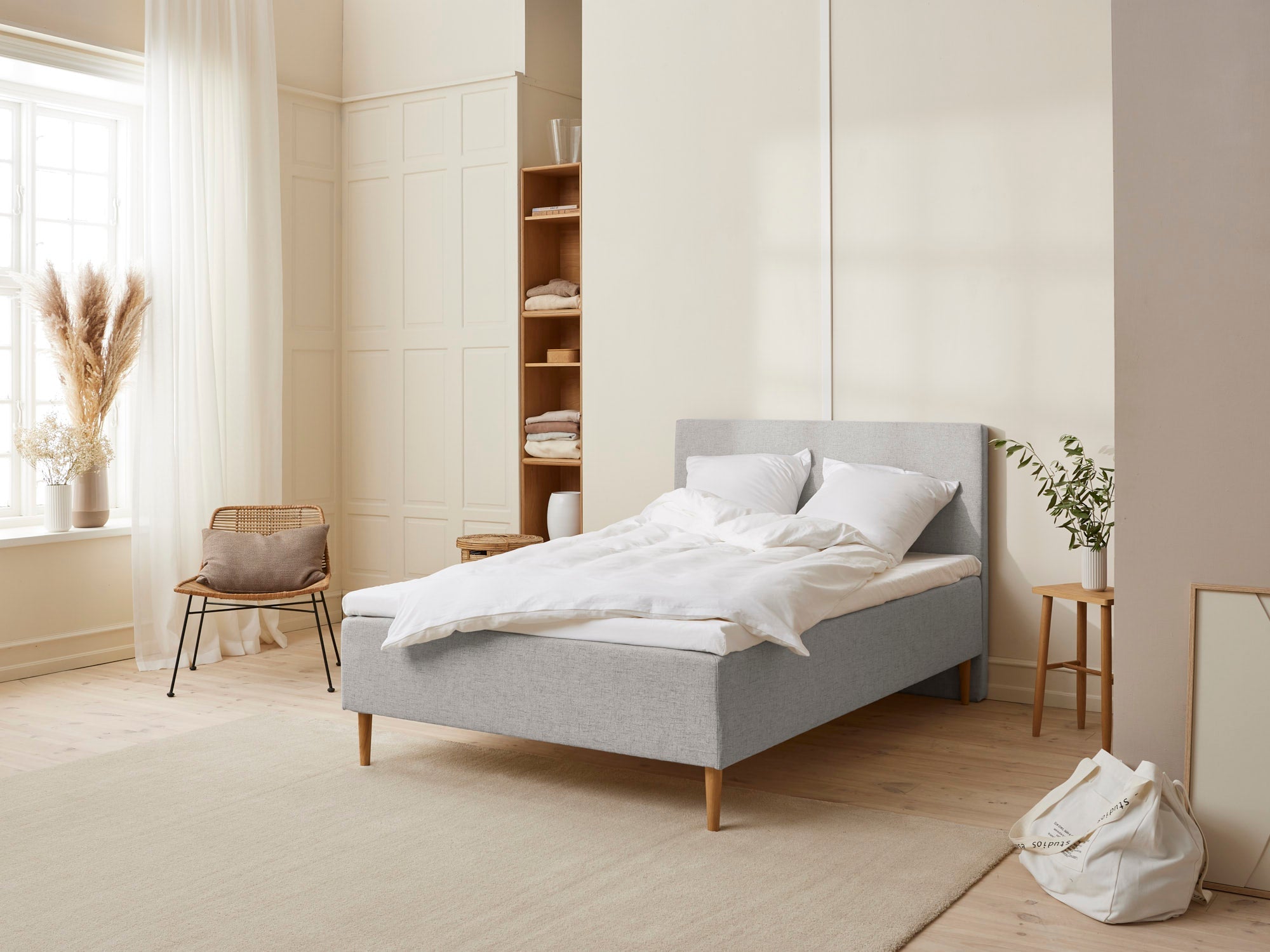 Køb Fabrikkens – Trykaflastende | Boxmadras (Lysegrå) 140×200 cm.