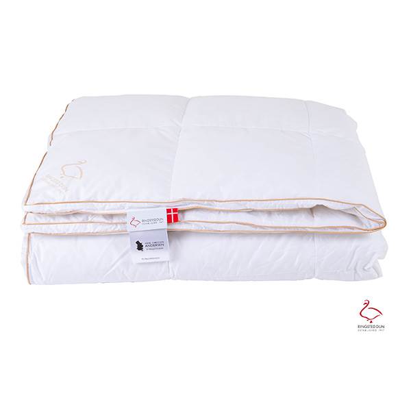 Køb Ringsted dyne – Svinedrengen – lun – 200×220 cm