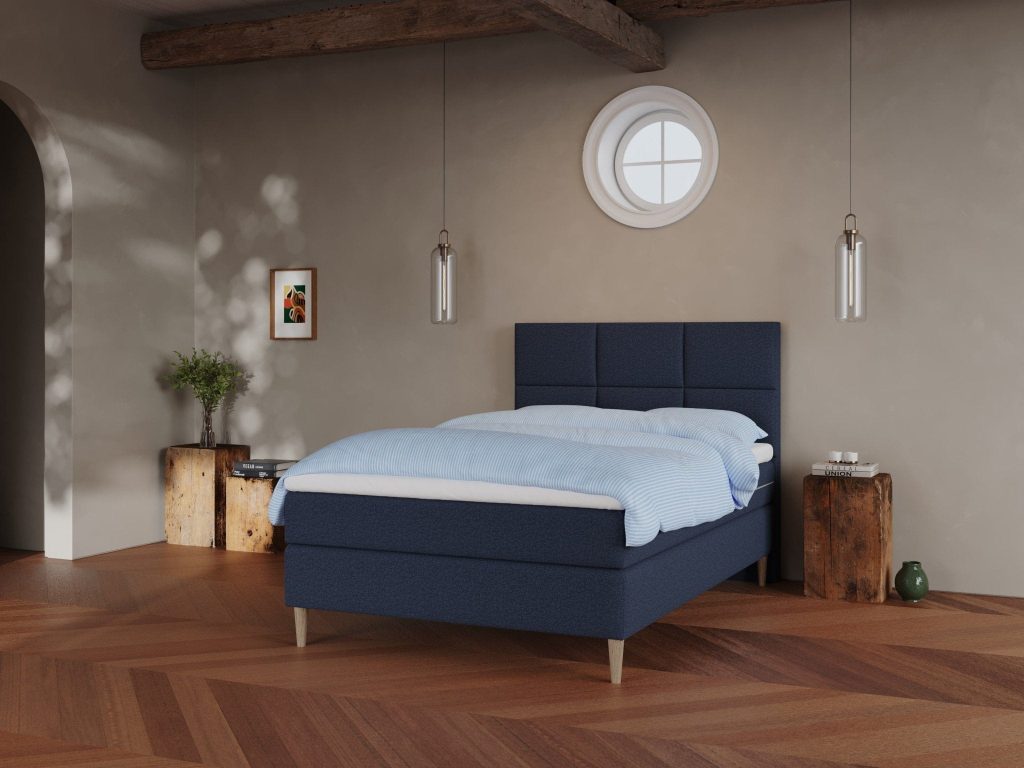 Køb Svanhild 120×200 Dyb blå